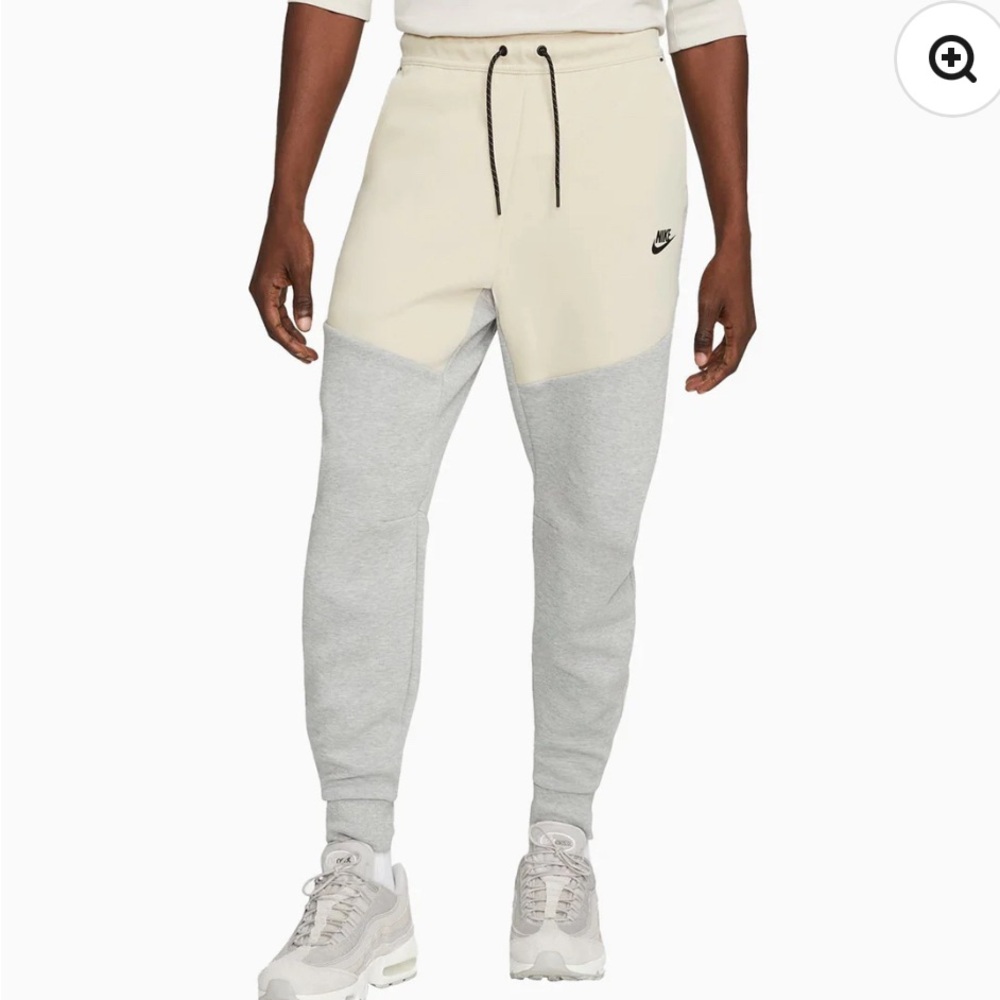 Nike Tech fleece joggers